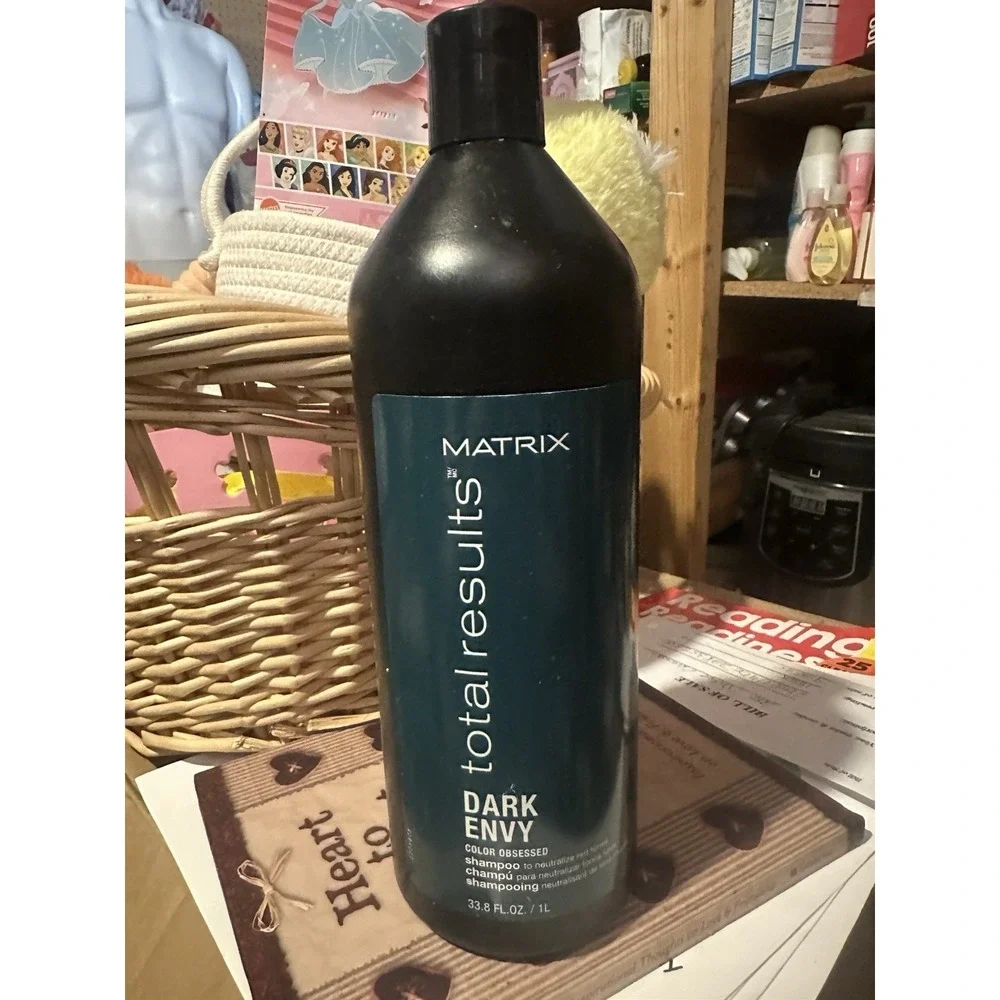 Matrix Total Results Dark Envy Color Obsessed Hair shampoo 33.8 oz Open Used